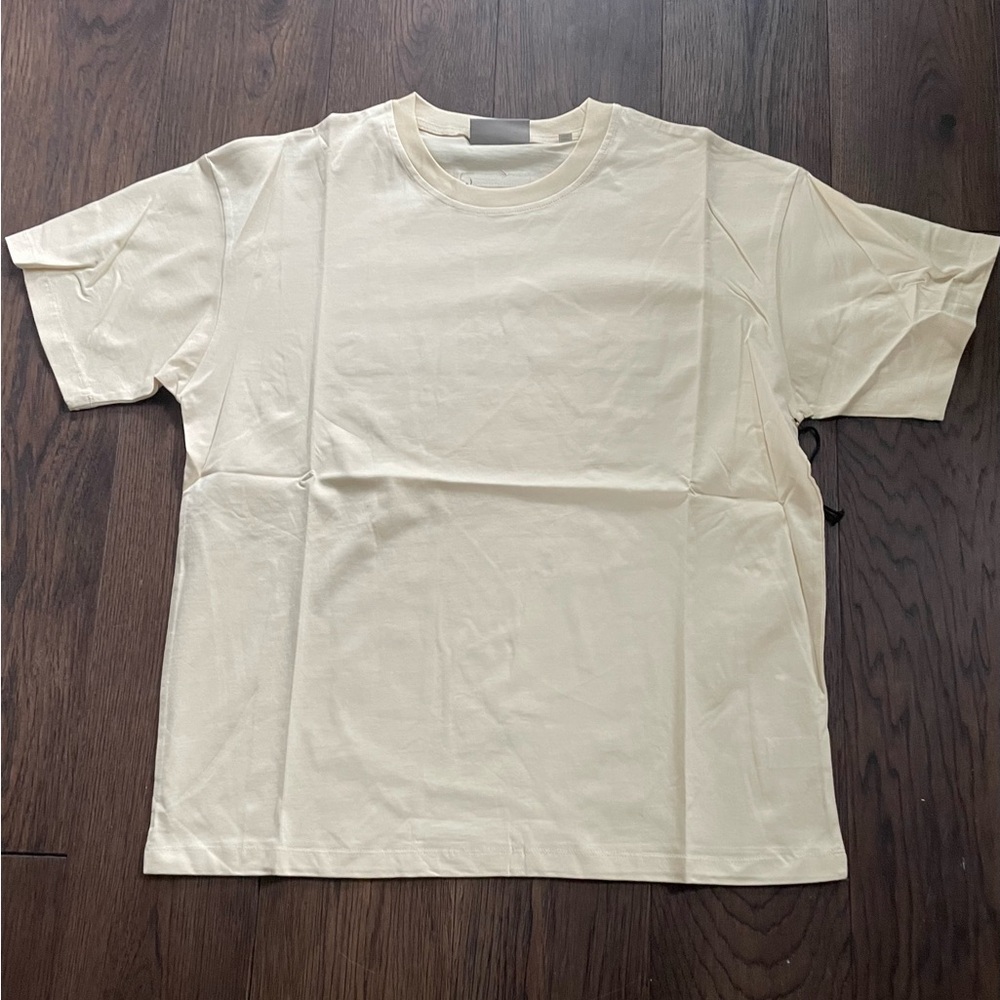 Essentials fear of god Men's Cream T-Shirt